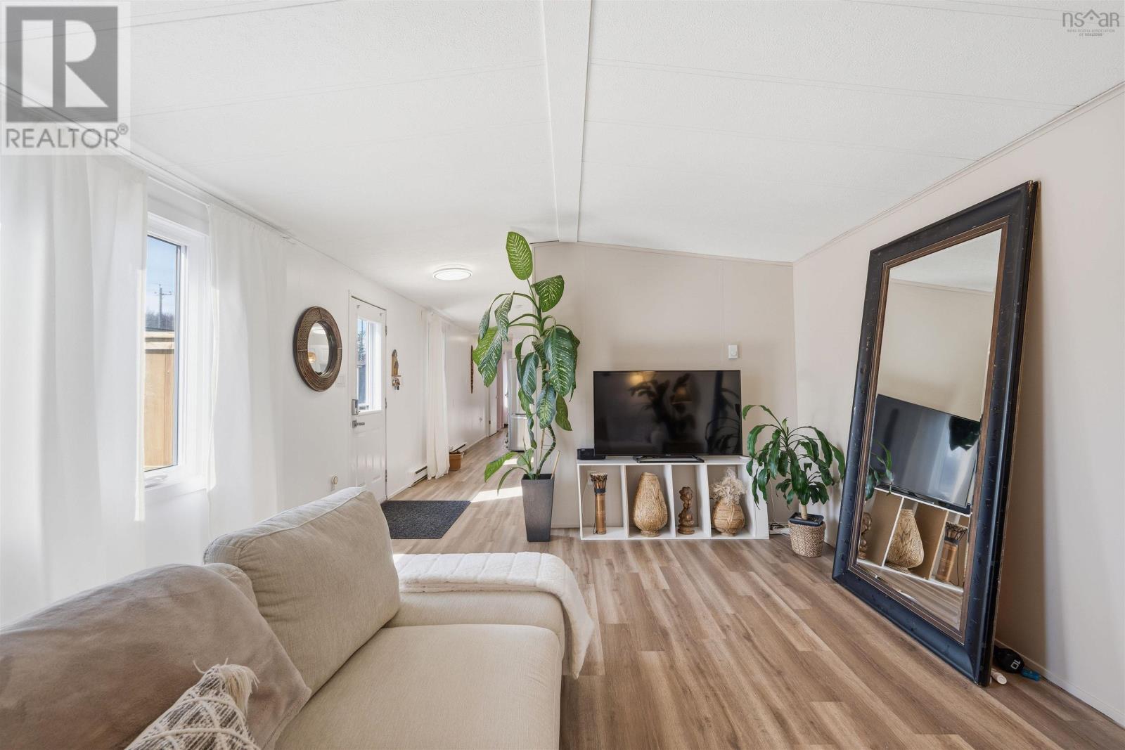6 Alderwood Court - 7