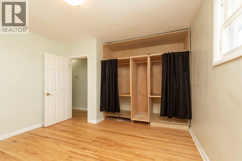1414 13 Avenue S - 12