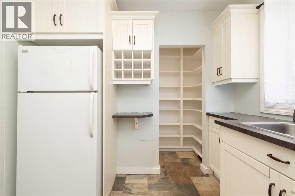 1414 13 Avenue S - 6