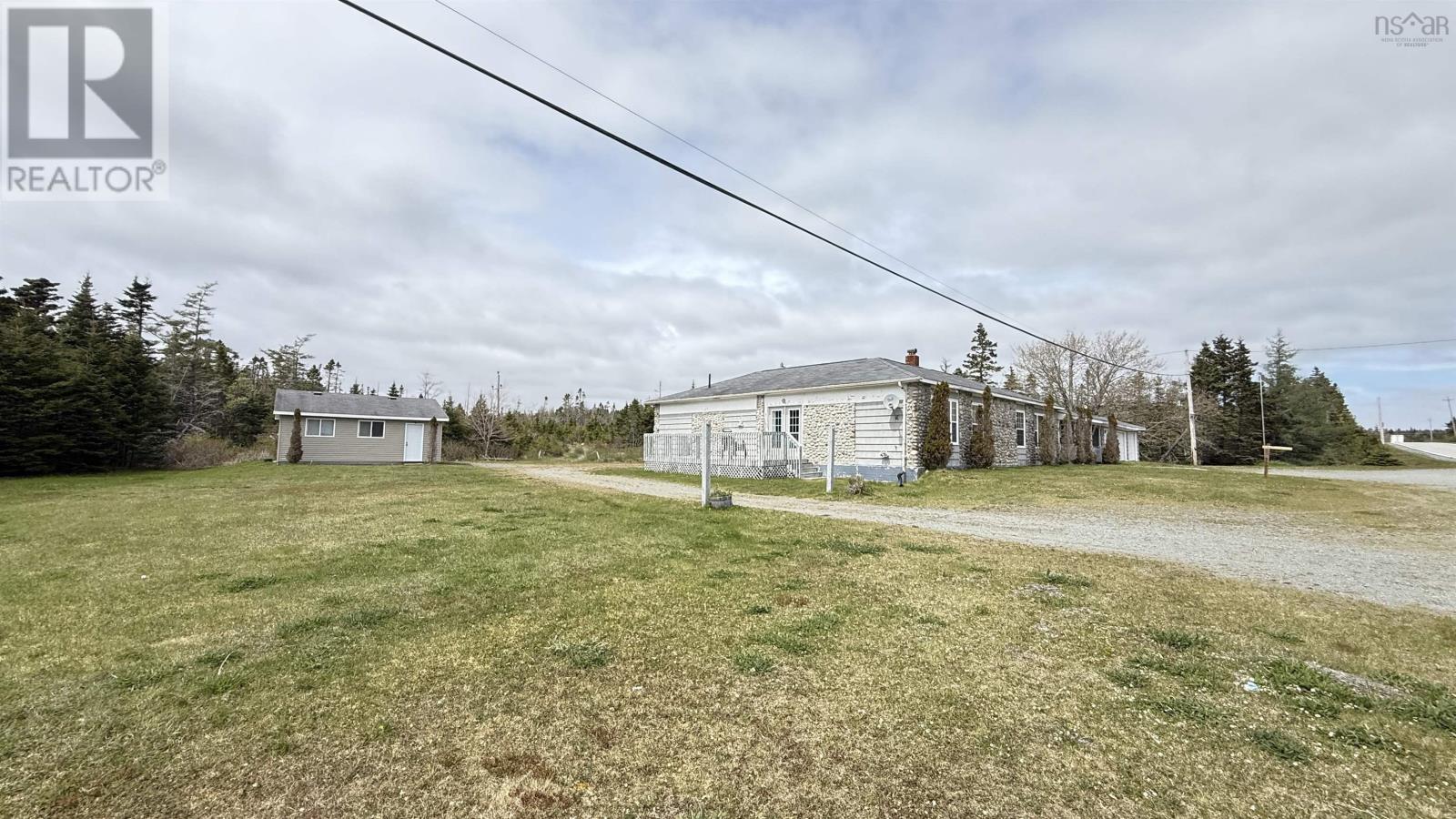 16989 Highway 7 - 41