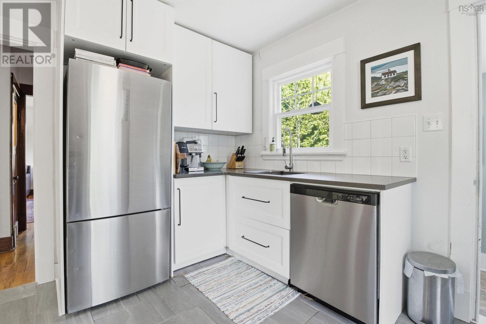 1158 358 Highway - 11