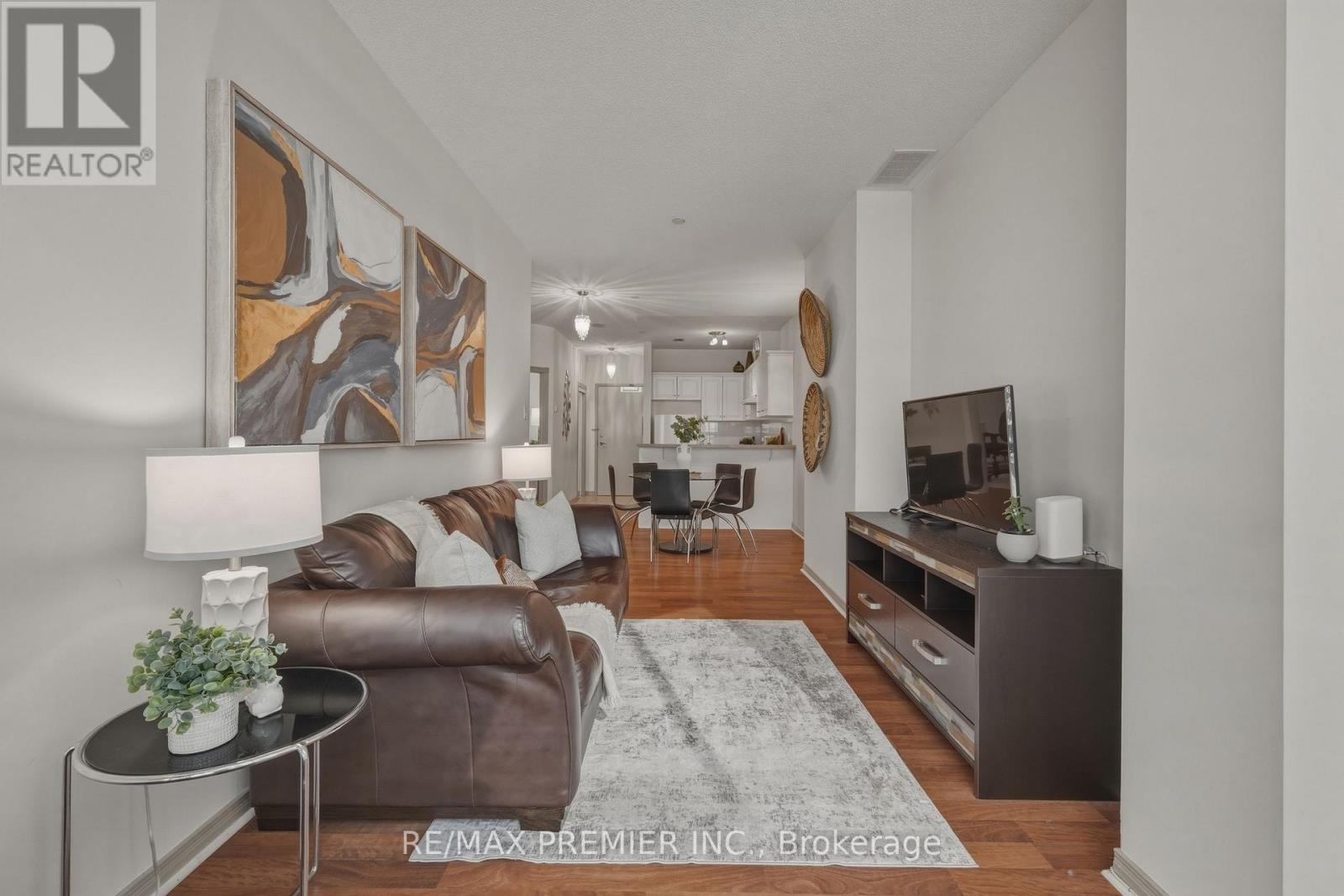 #704 393 KING STREET W STREET - Image 18