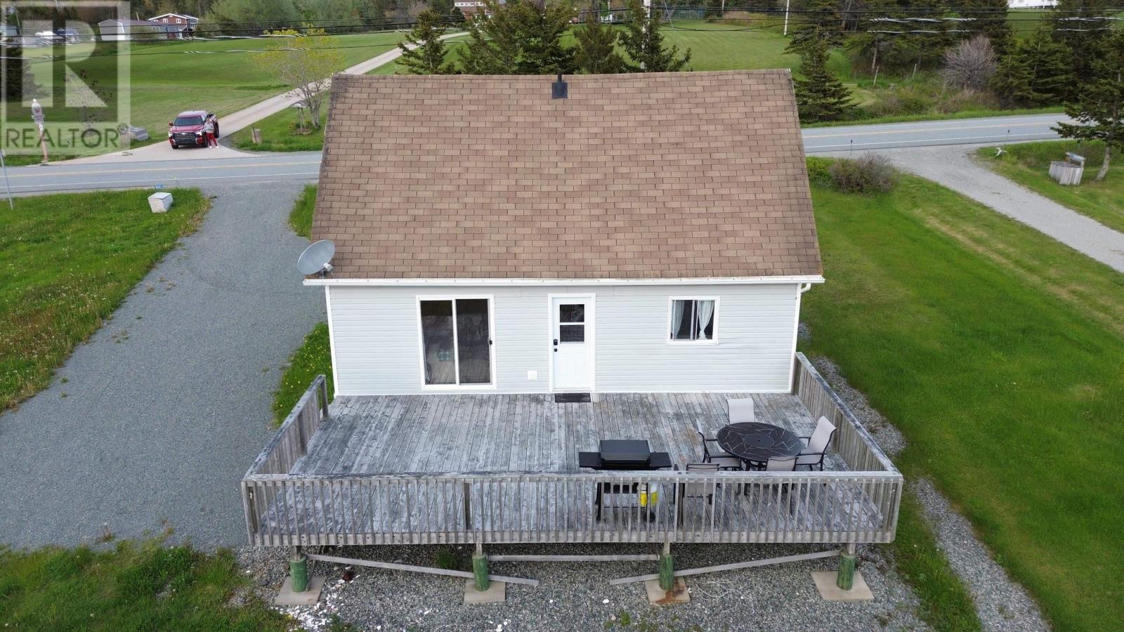 8521 19 Highway - 13
