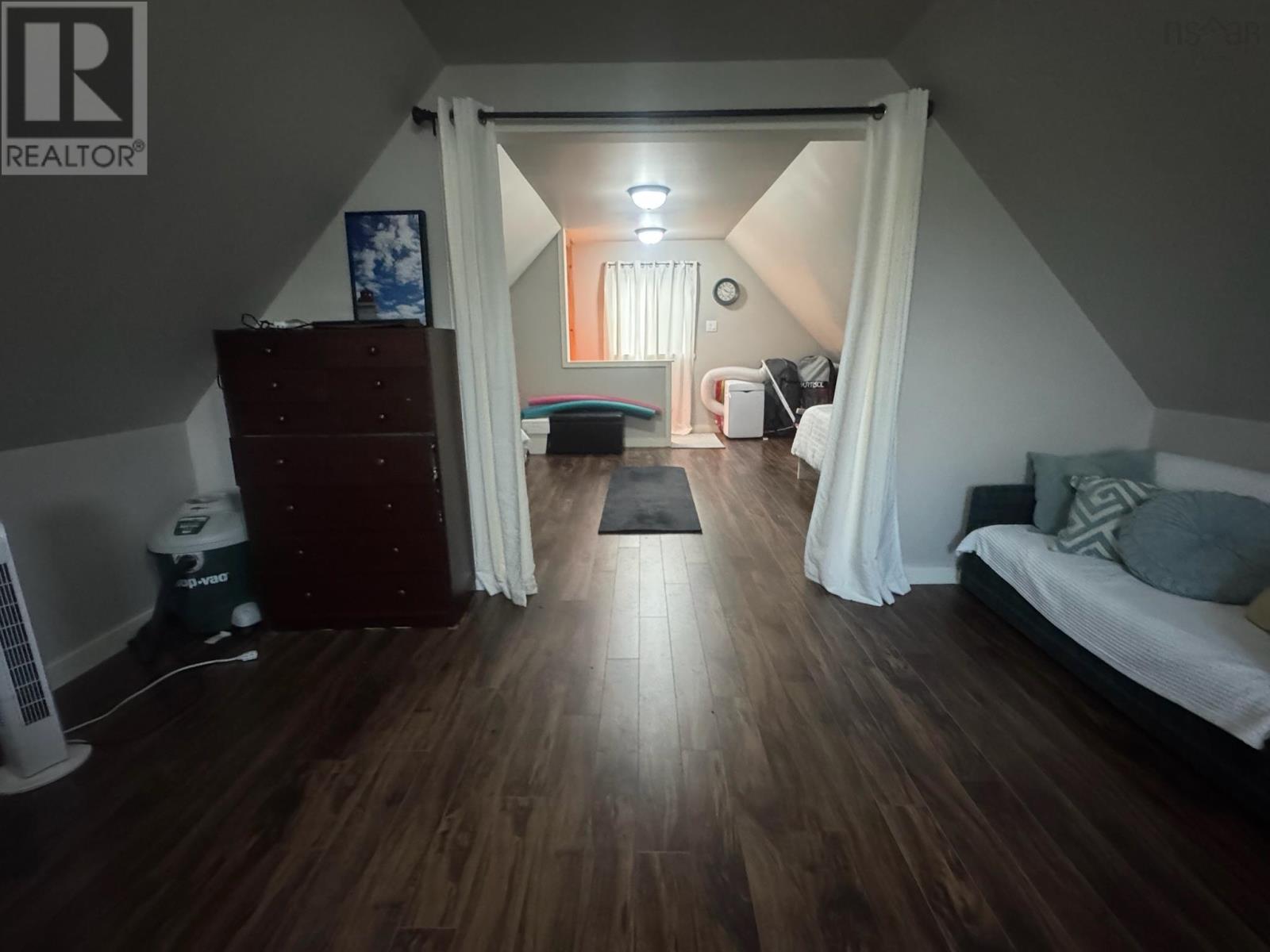 8521 19 Highway - 23