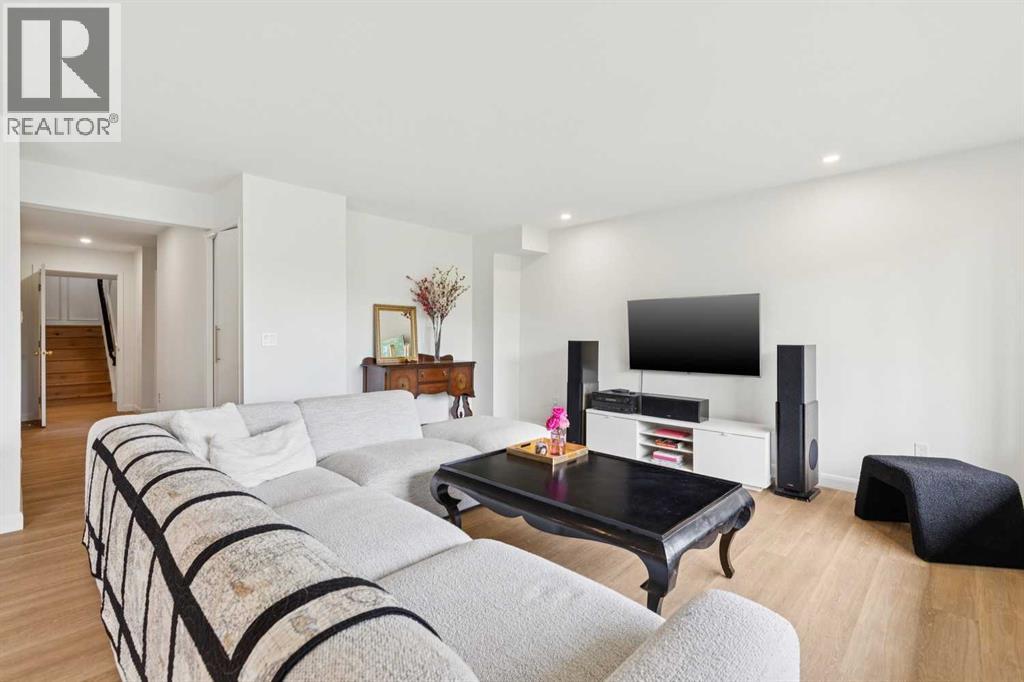 84 EDENSTONE Way NW - 29