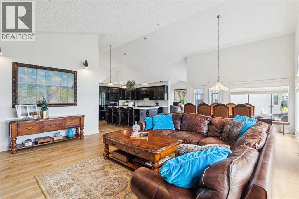 84 EDENSTONE Way NW - 18