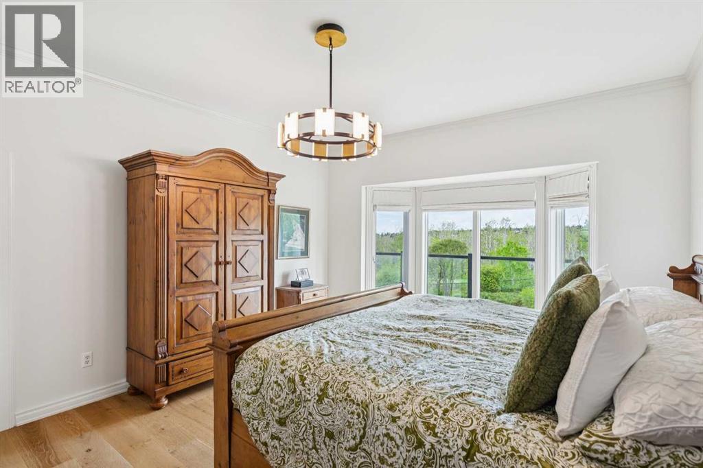 84 EDENSTONE Way NW - 24