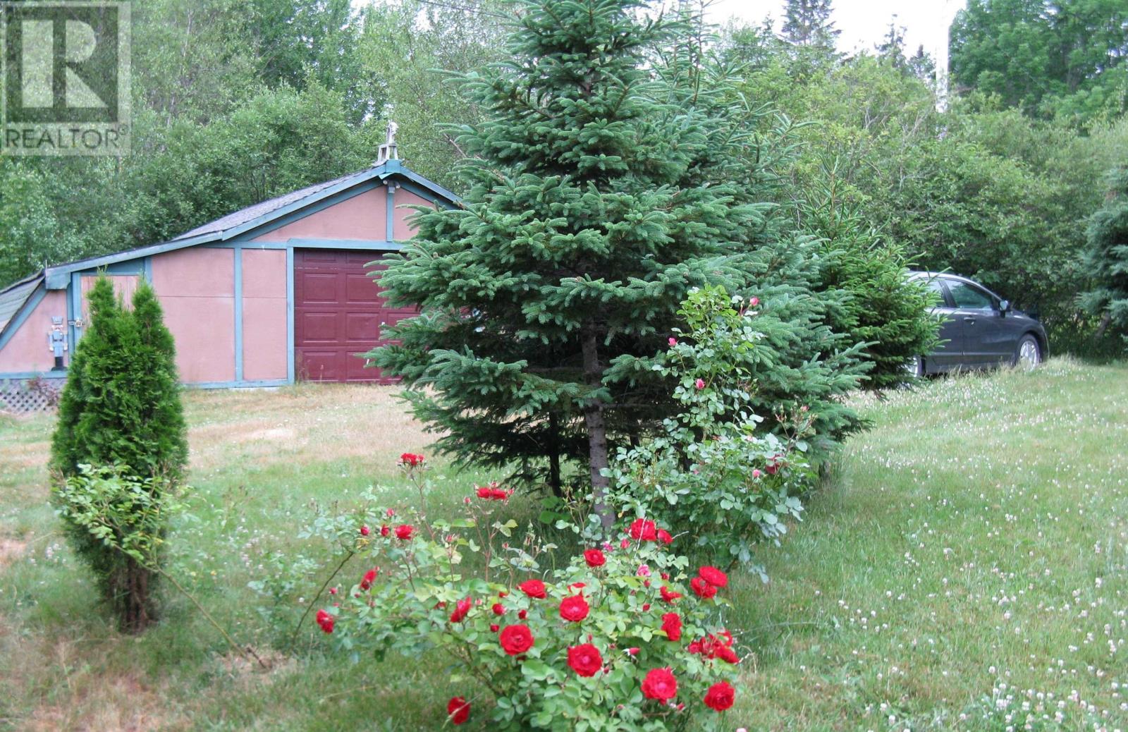 1368 East Dalhousie Road - 25