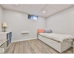 10415 163 St Nw, Edmonton, AB T5P3N9 Photo 16