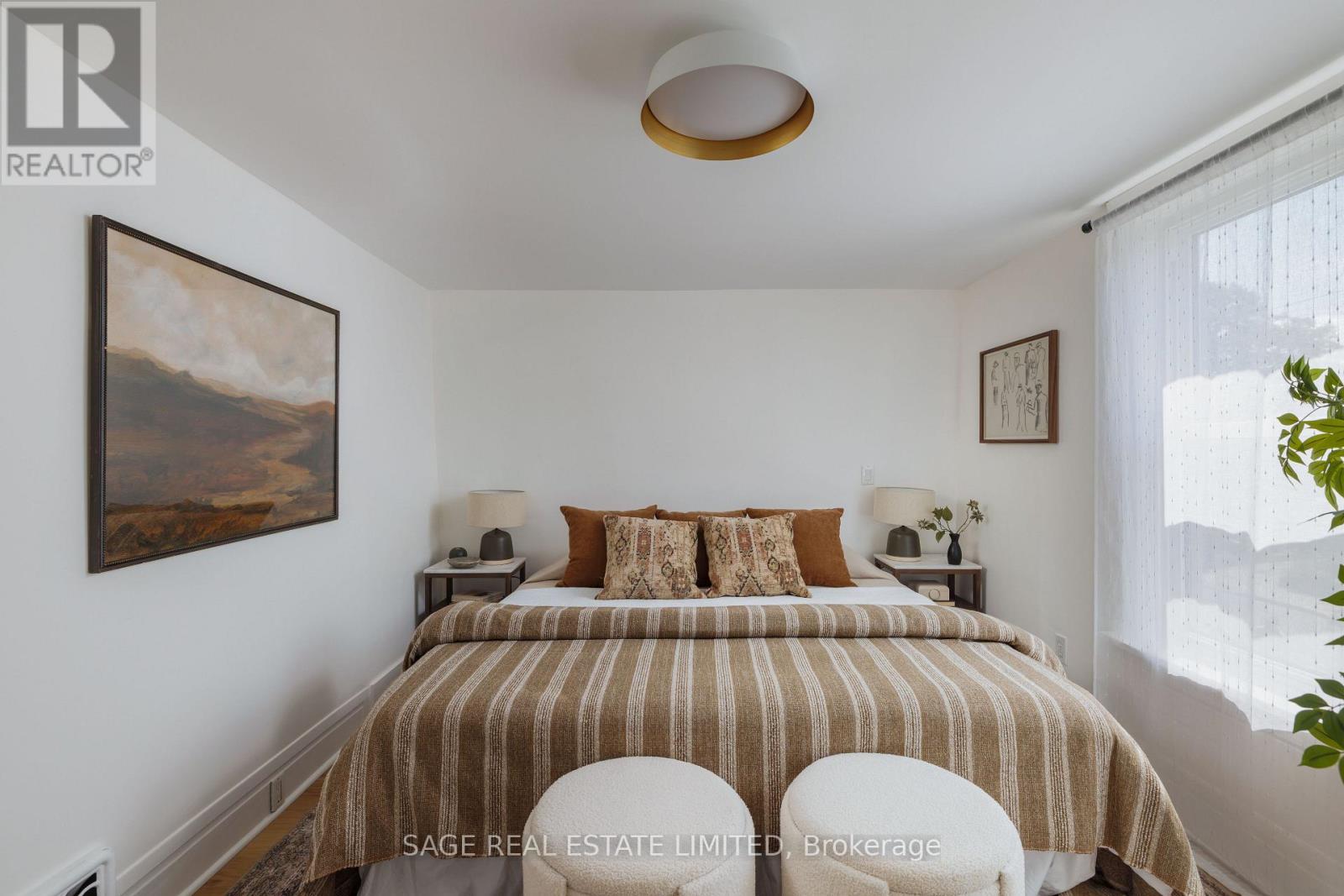 250 SPRINGDALE BOULEVARD - Image 32