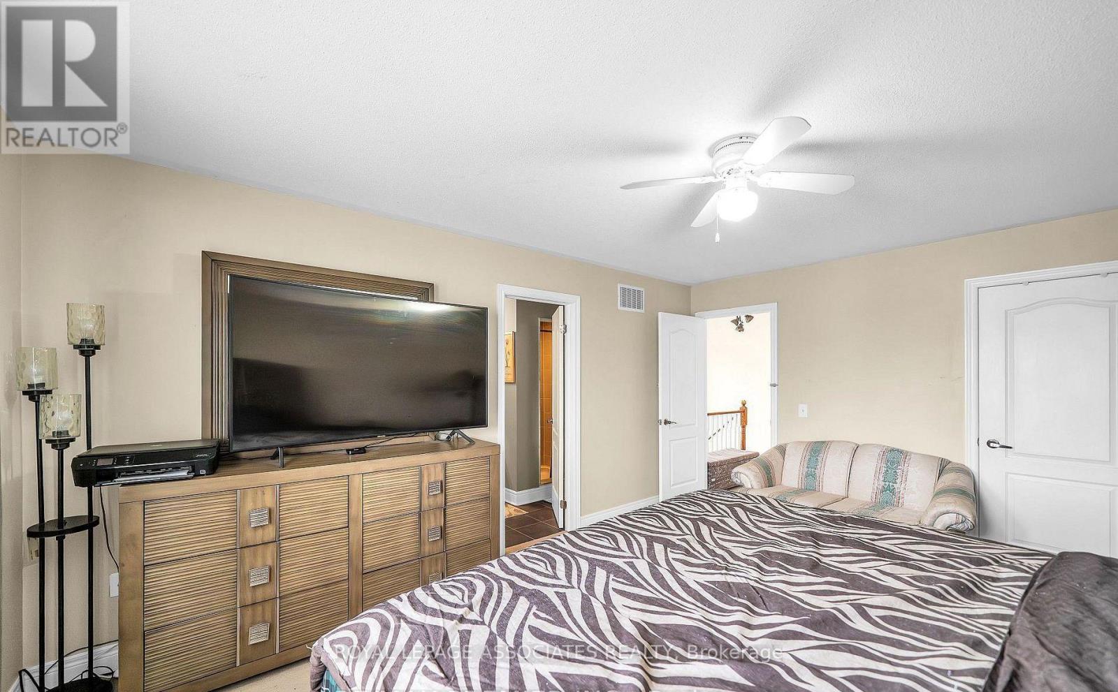 164 DEWELL CRESCENT - 15
