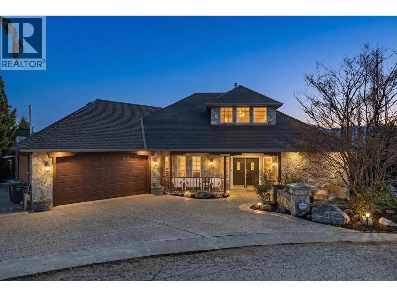 5312 Fulton Place, Peachland