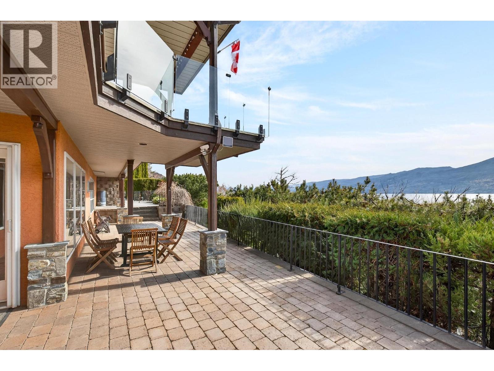 5312 Fulton Place, Peachland