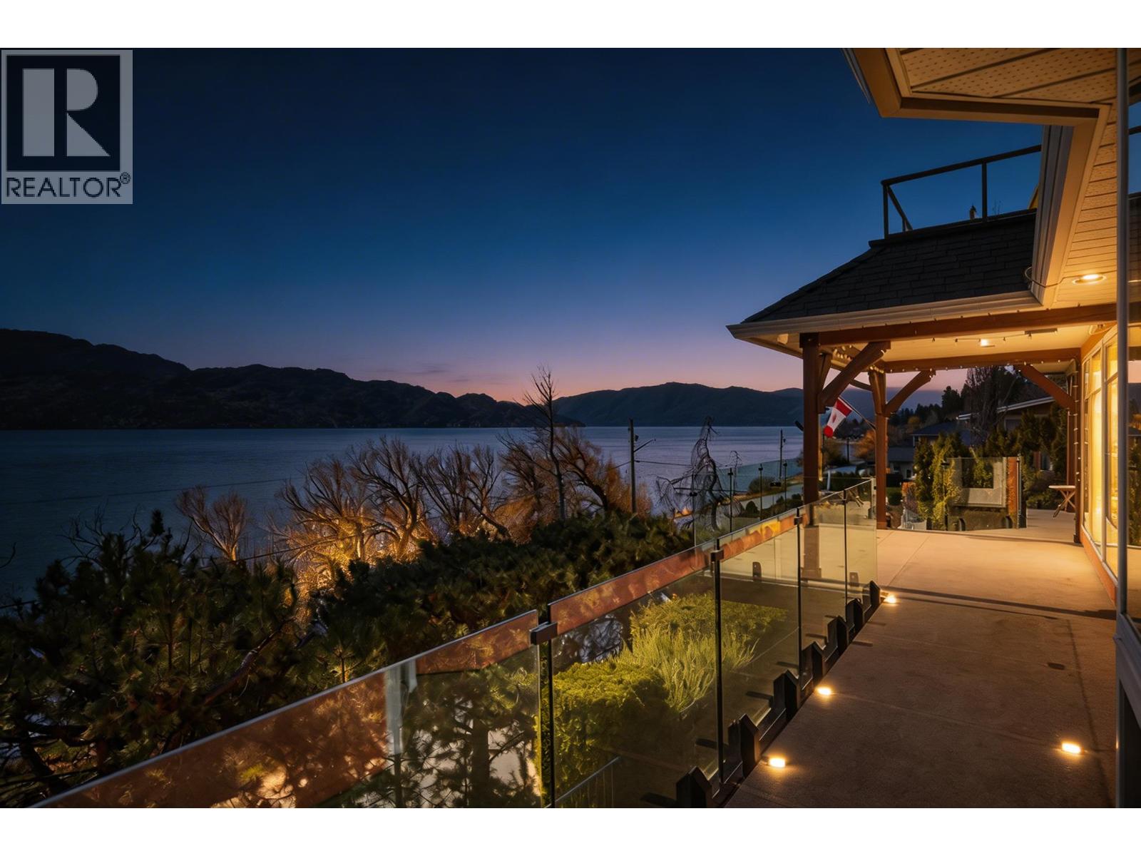 5312 Fulton Place, Peachland