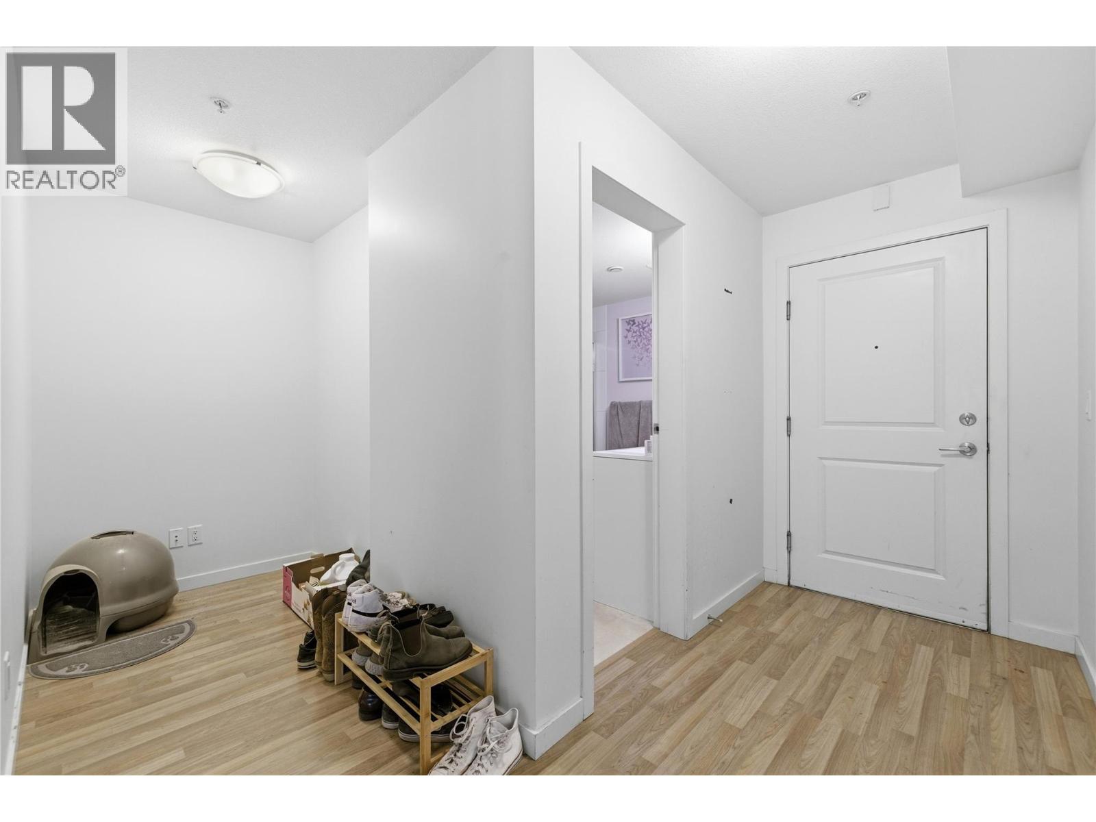 #214 547 Yates Road - 15