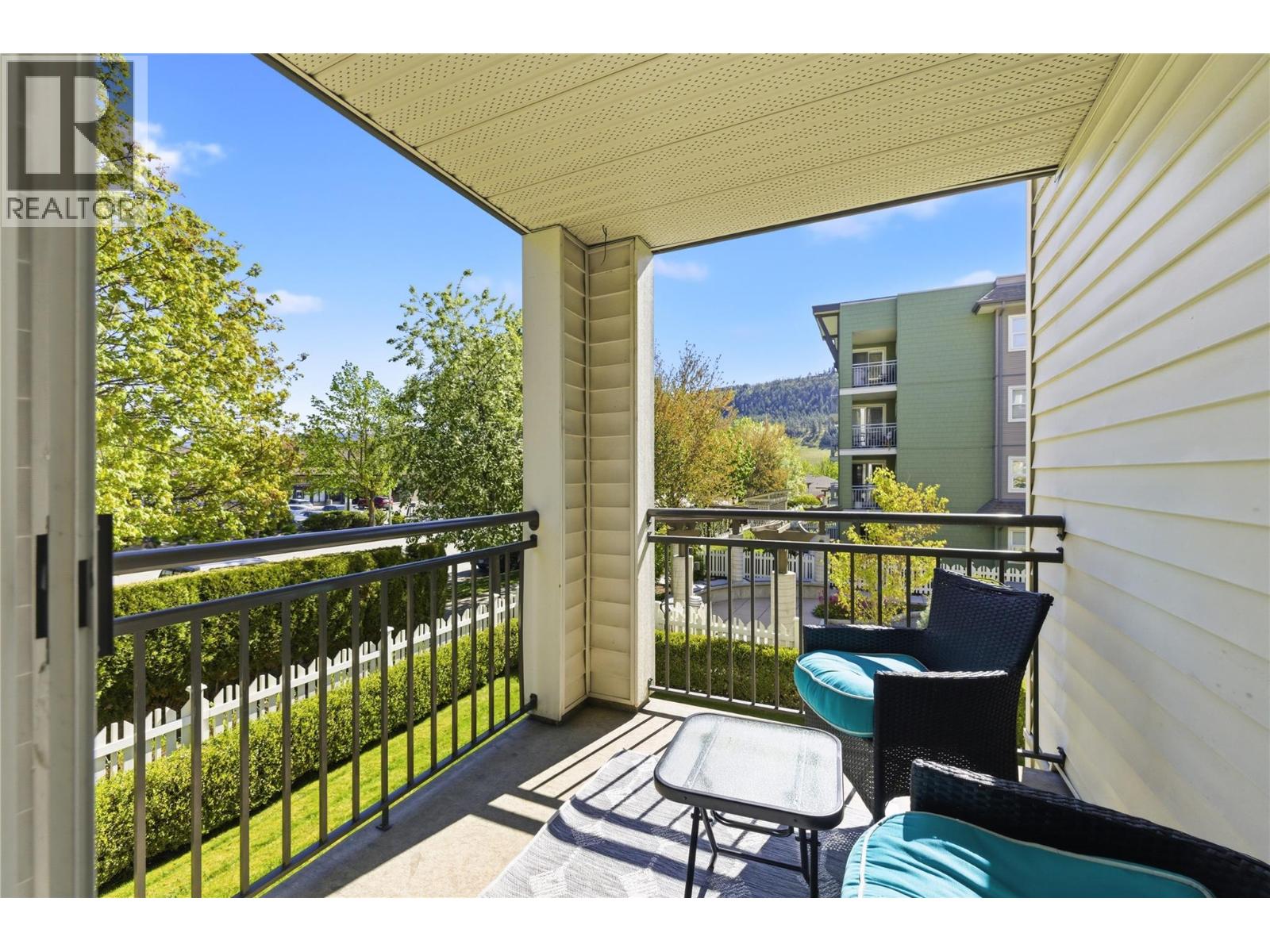 #214 547 Yates Road - 12