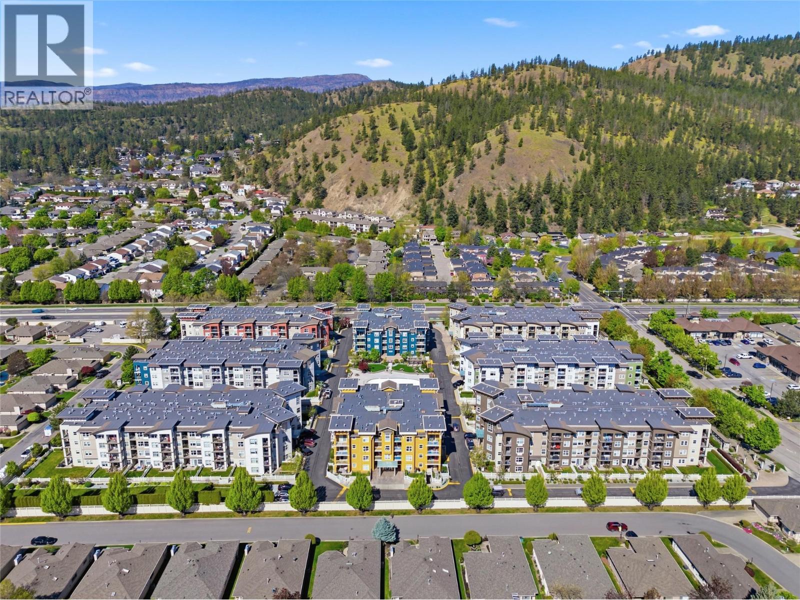 #214 547 Yates Road - 31