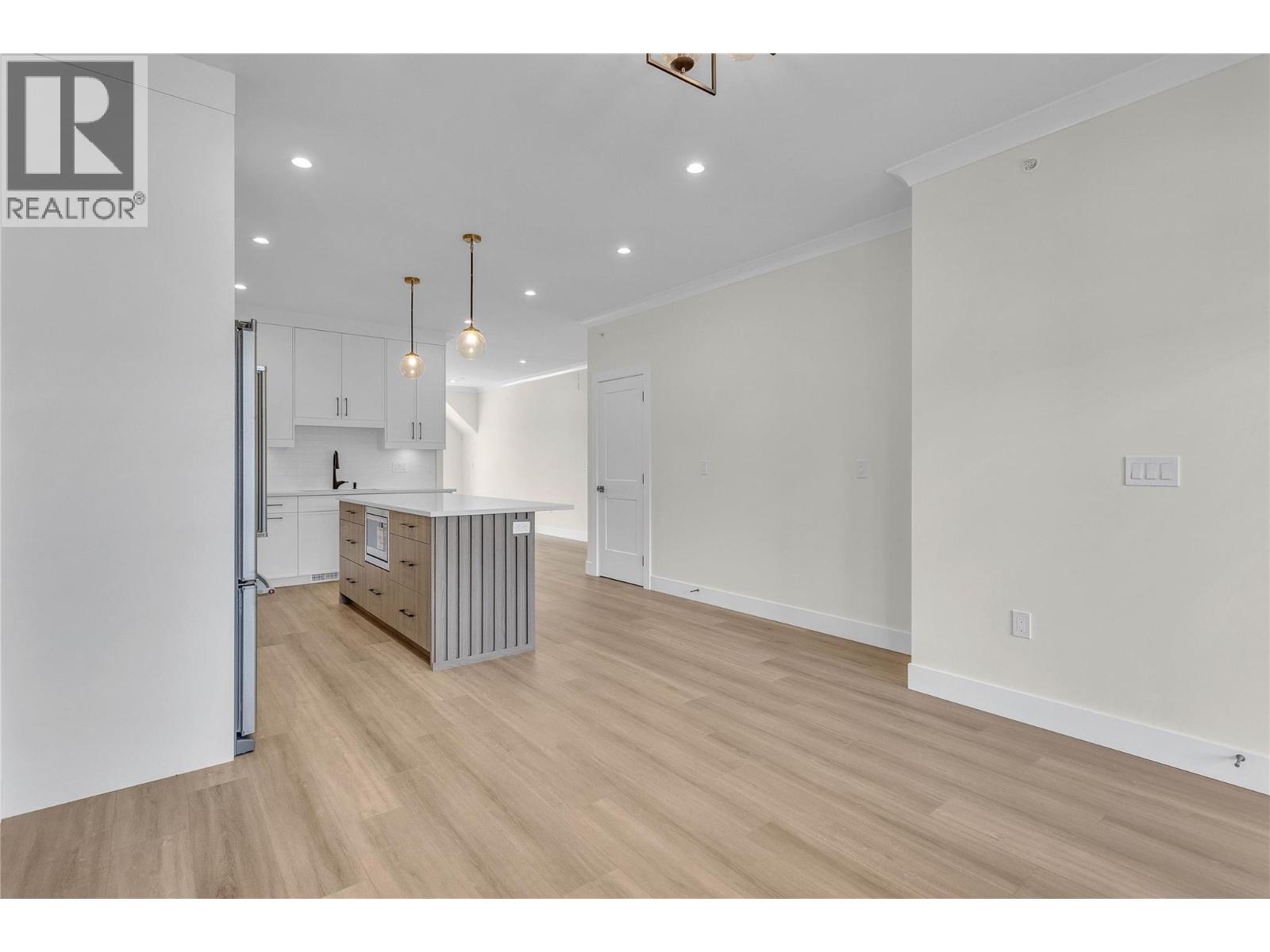#25 19950 McCarthy Road - 14