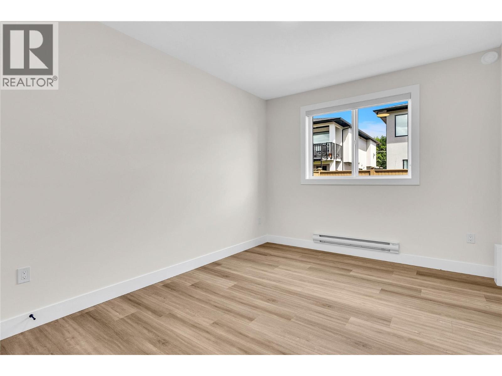 #25 19950 McCarthy Road - 32