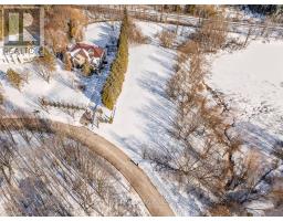 29 Country Heights Drive, Richmond Hill, ON L4E3M8 Photo 7