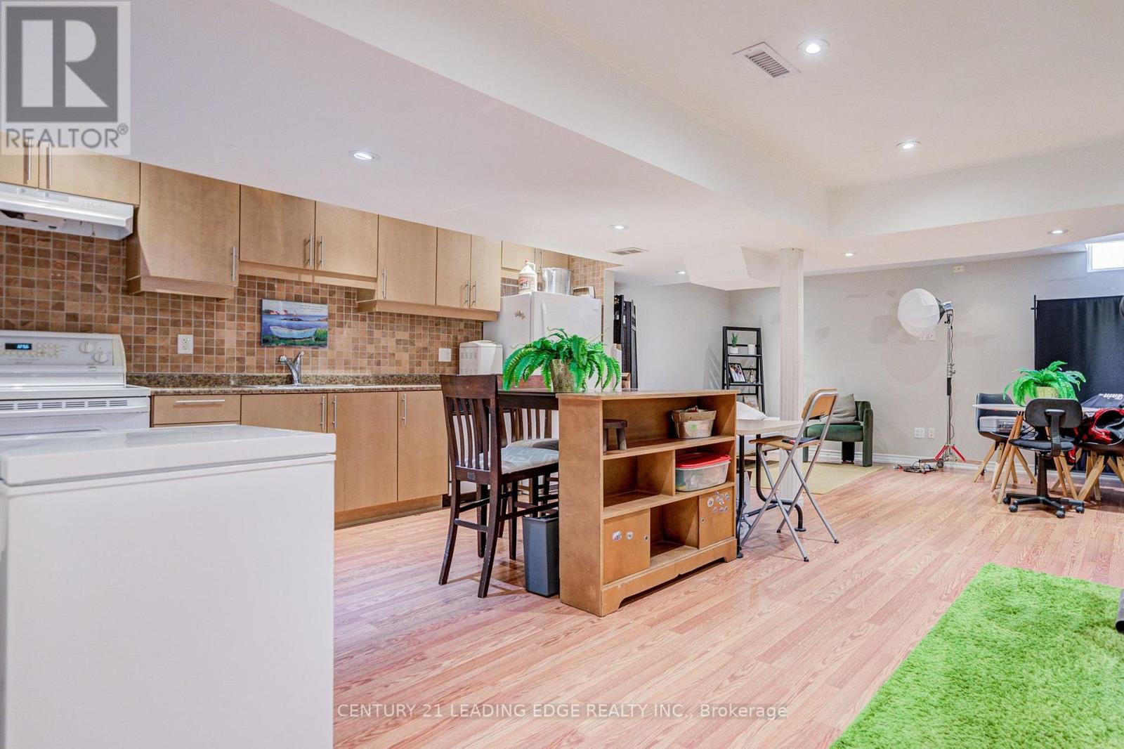 21 TREASURE HILL ROAD - 26