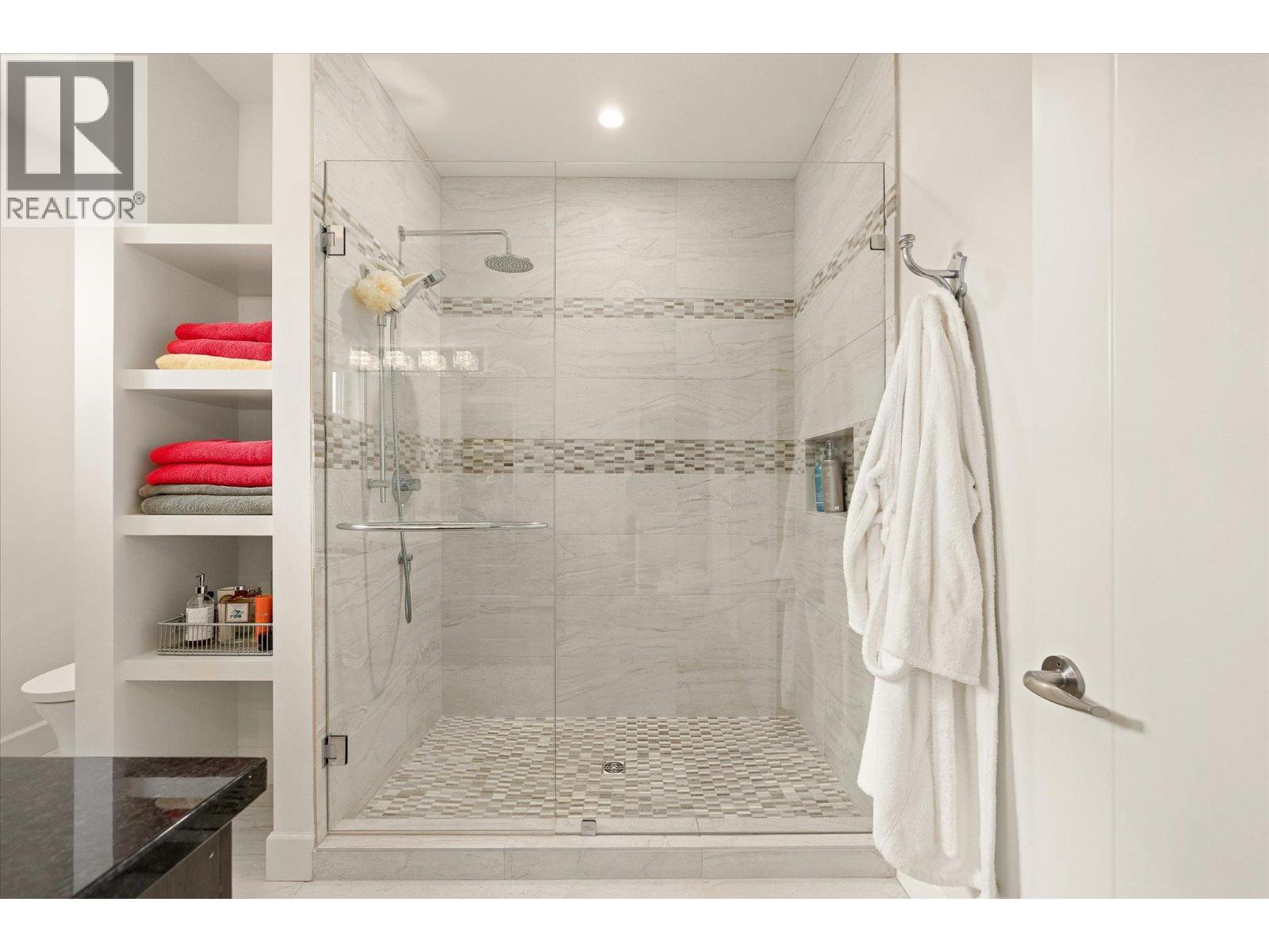 519 Metcalfe Avenue - 44