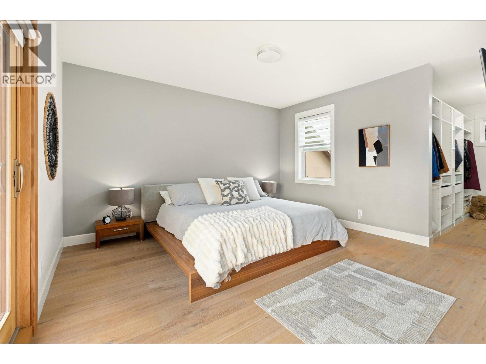 519 Metcalfe Avenue - 38