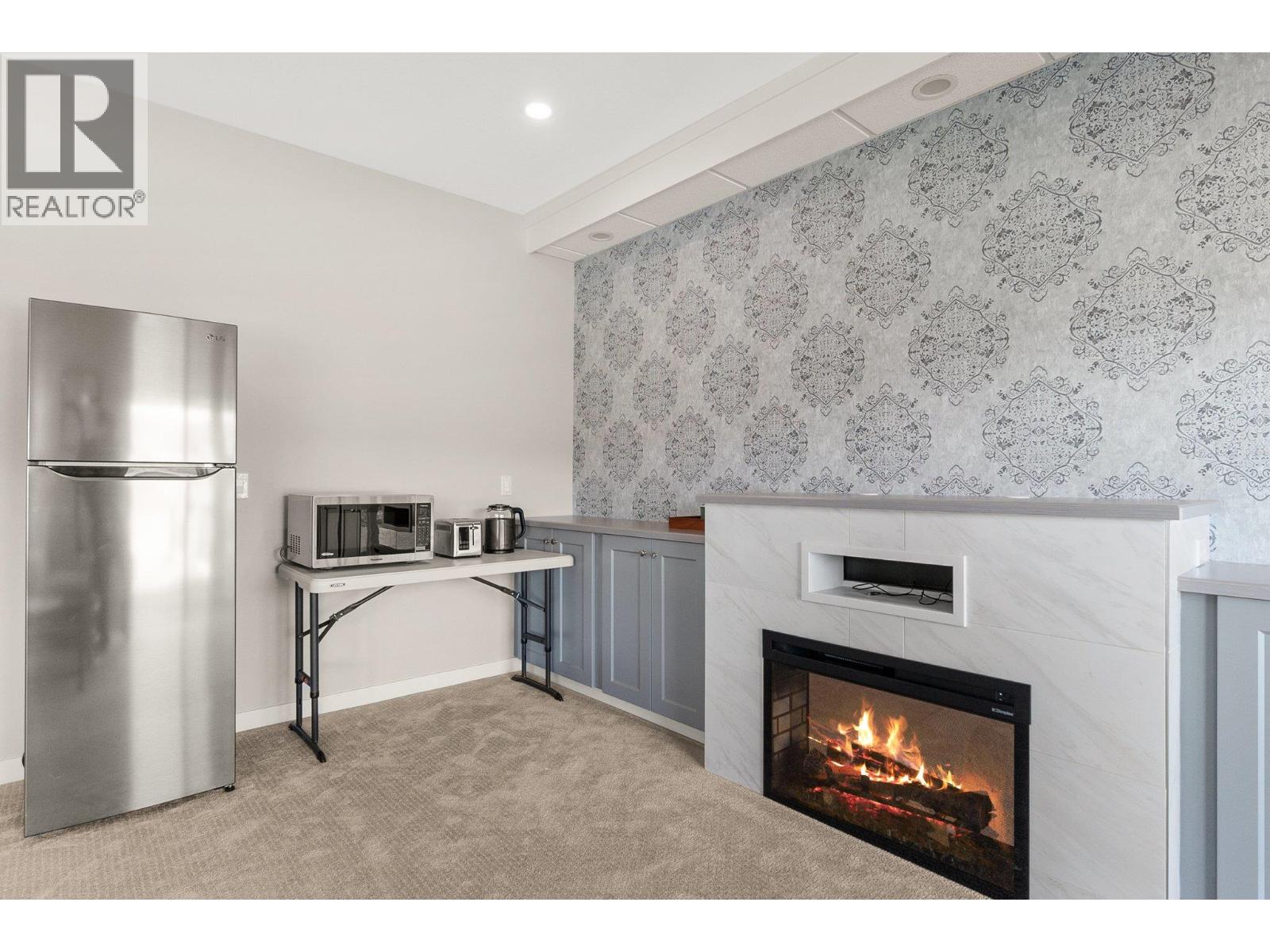 671 Yorkville Street - 6