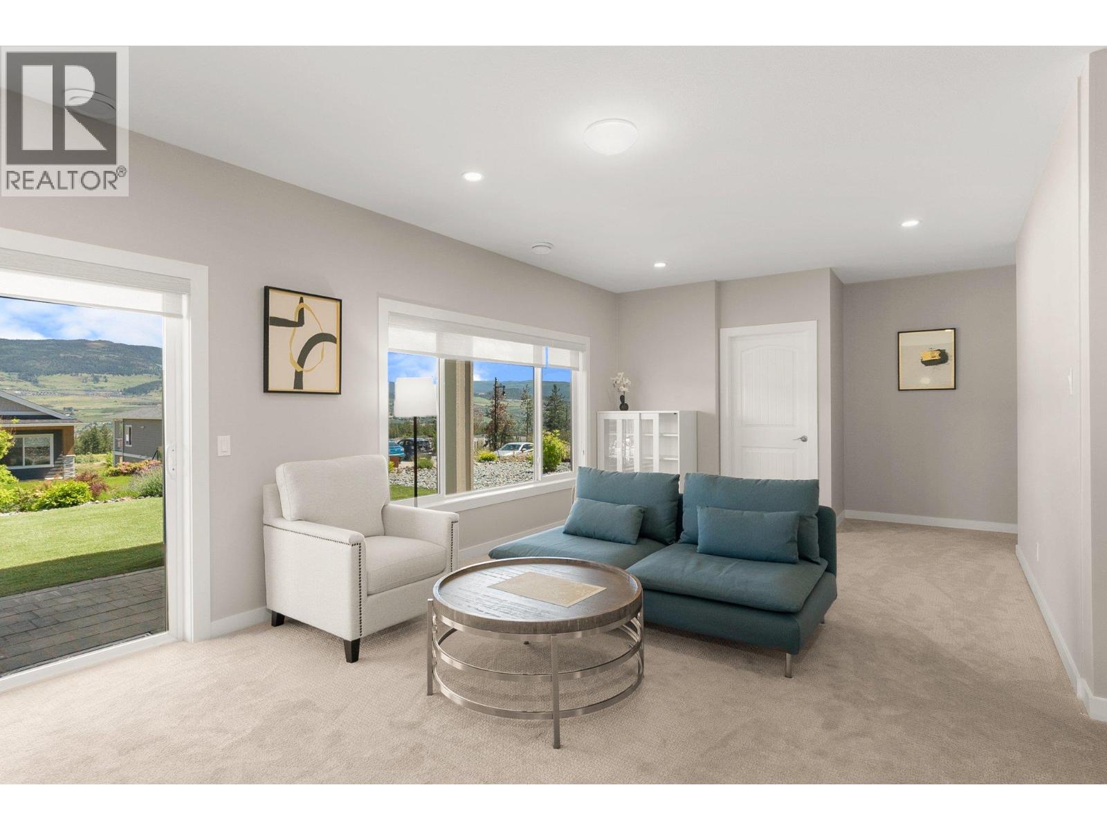 671 Yorkville Street - 4