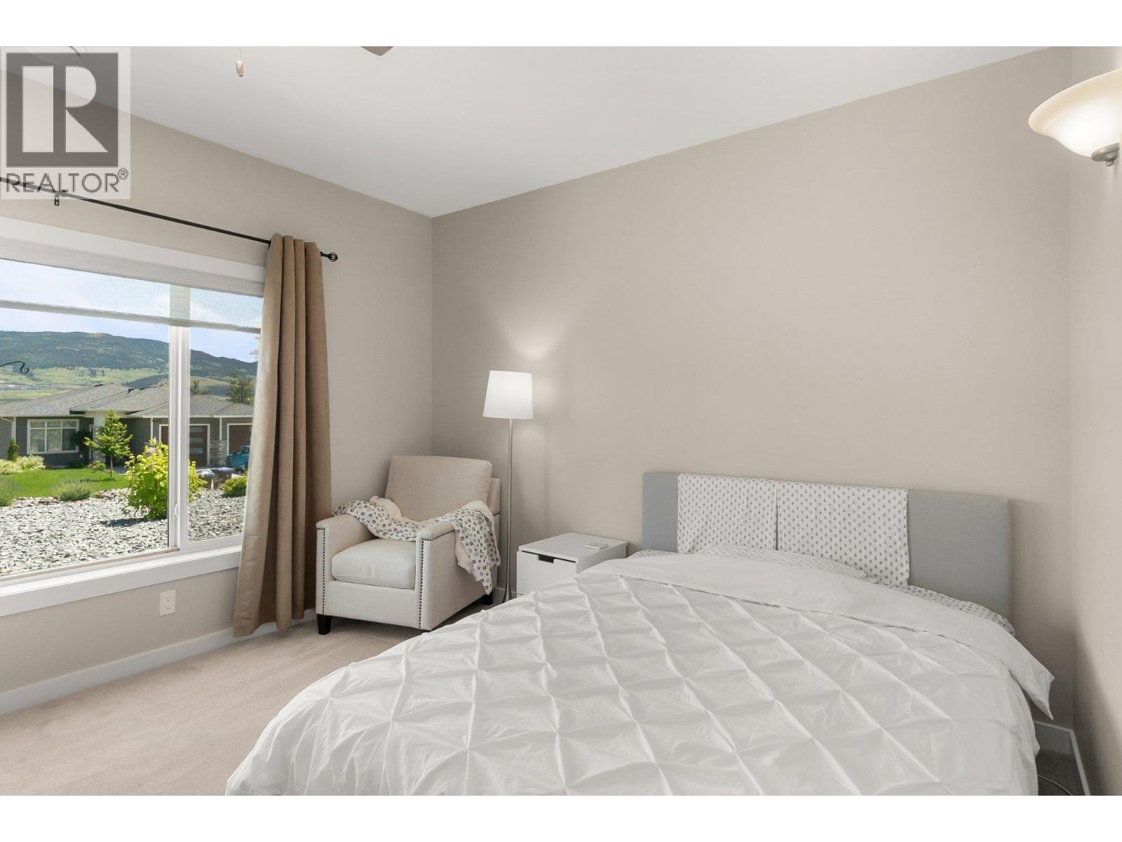 671 Yorkville Street - 7