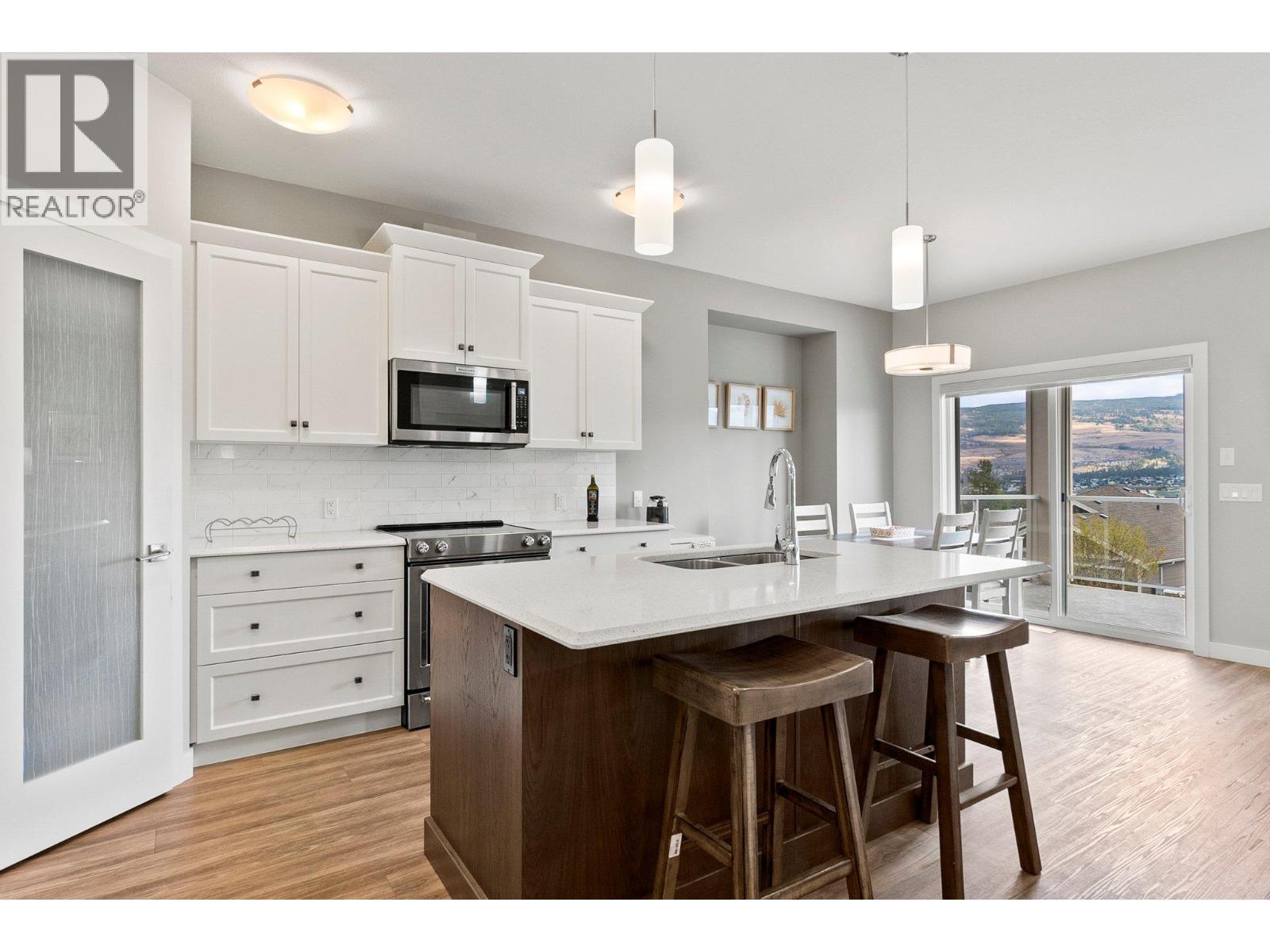 671 Yorkville Street - 21