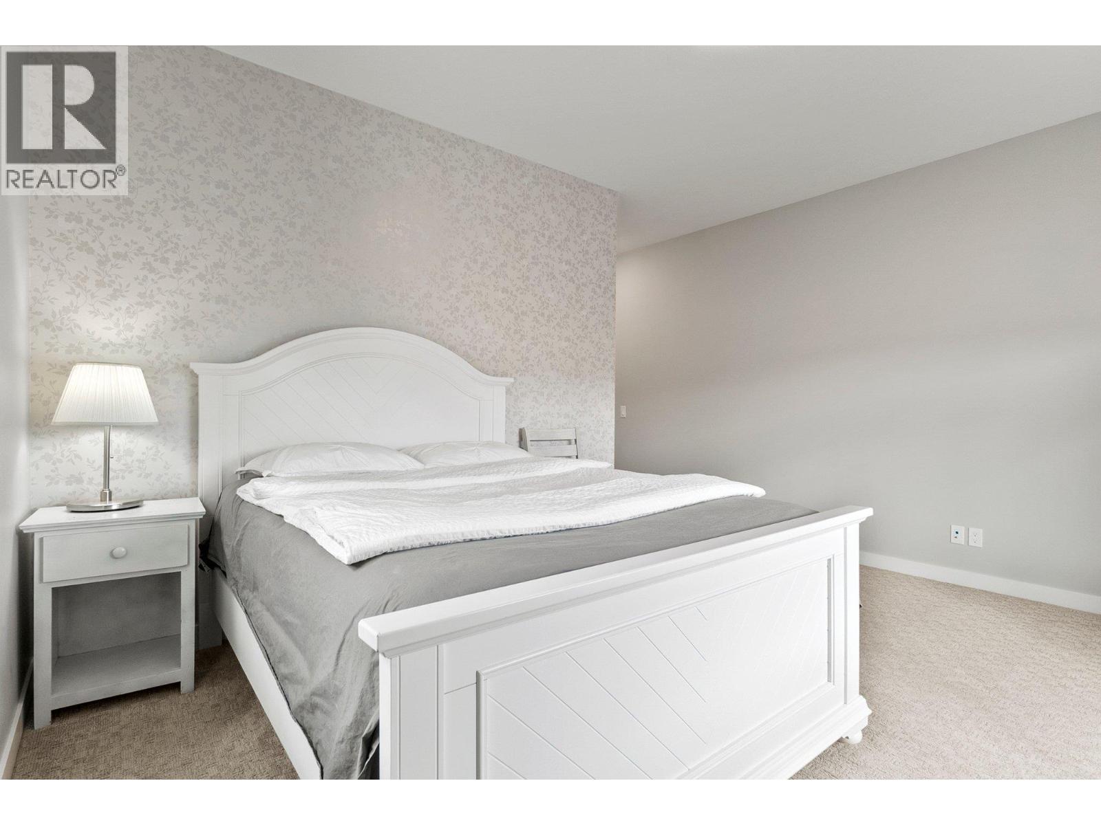 671 Yorkville Street - 33