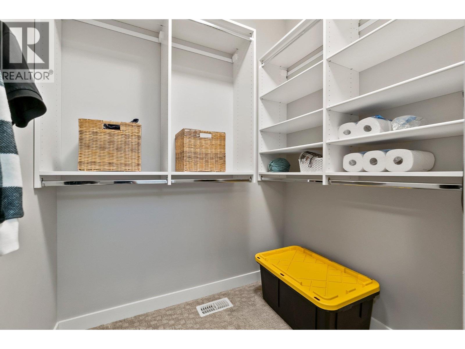 671 Yorkville Street - 36