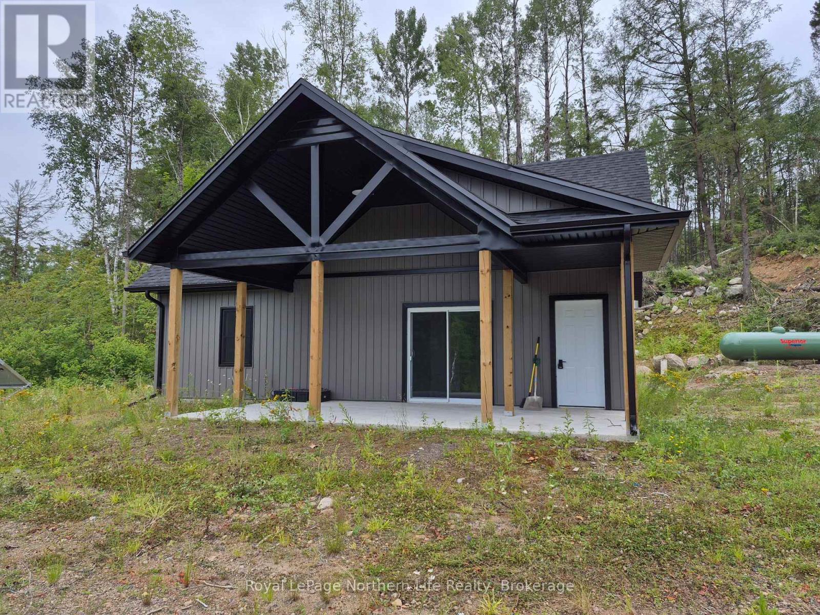 1255 SNAKE CREEK ROAD - 37