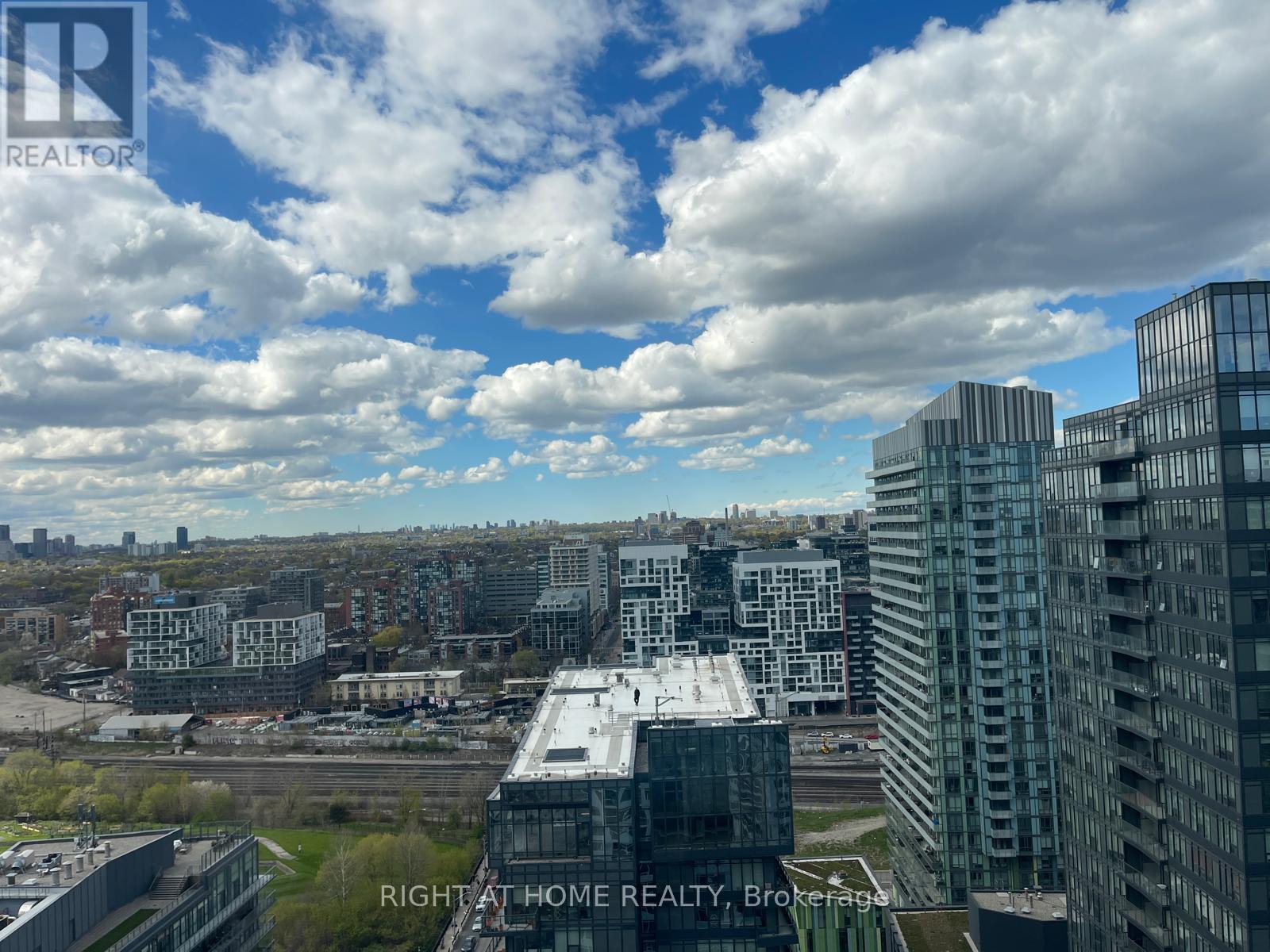 #3205 19 BATHURST STREET - 8