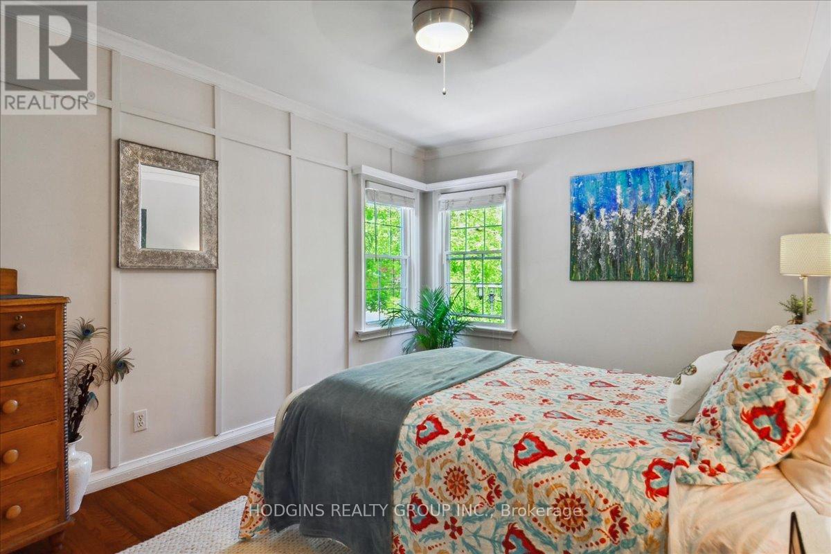 65 MINEOLA ROAD E - 10