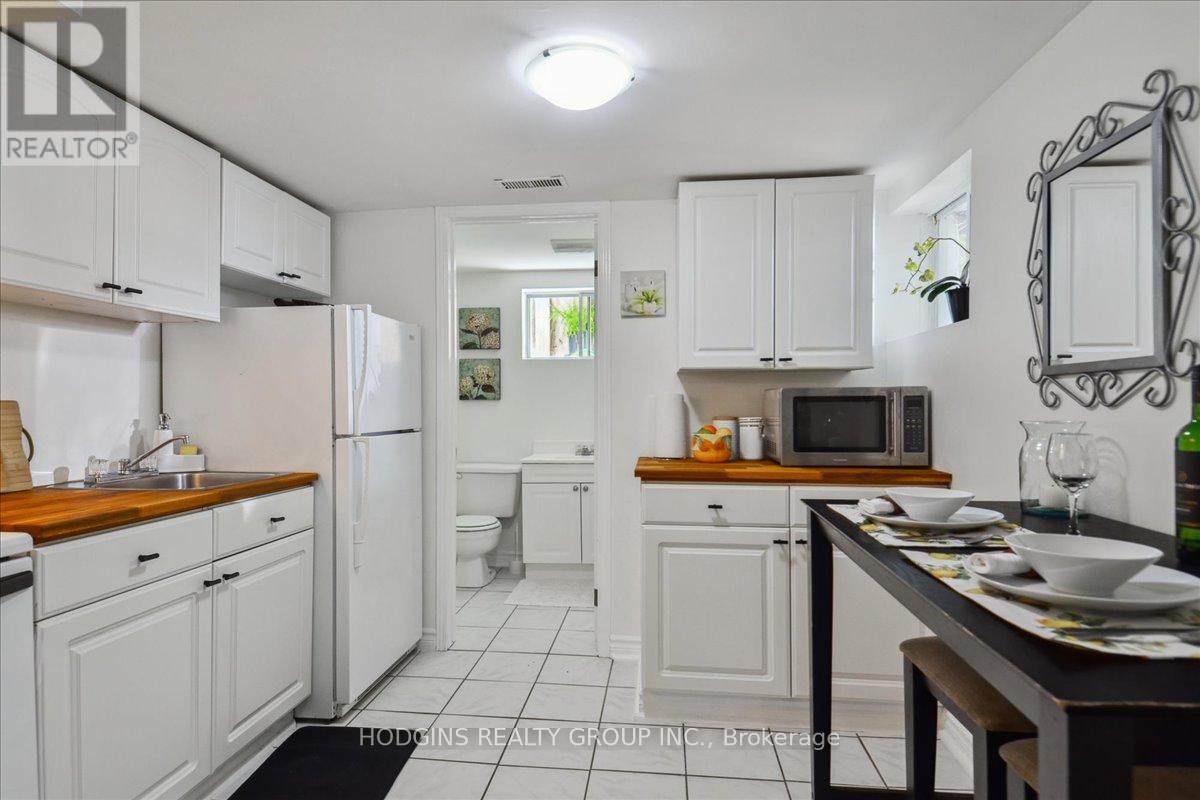 65 MINEOLA ROAD E - 33
