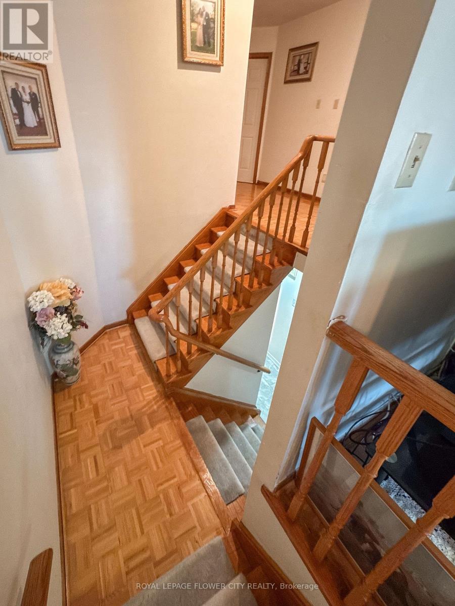19 FALLEN OAK COURT - 15