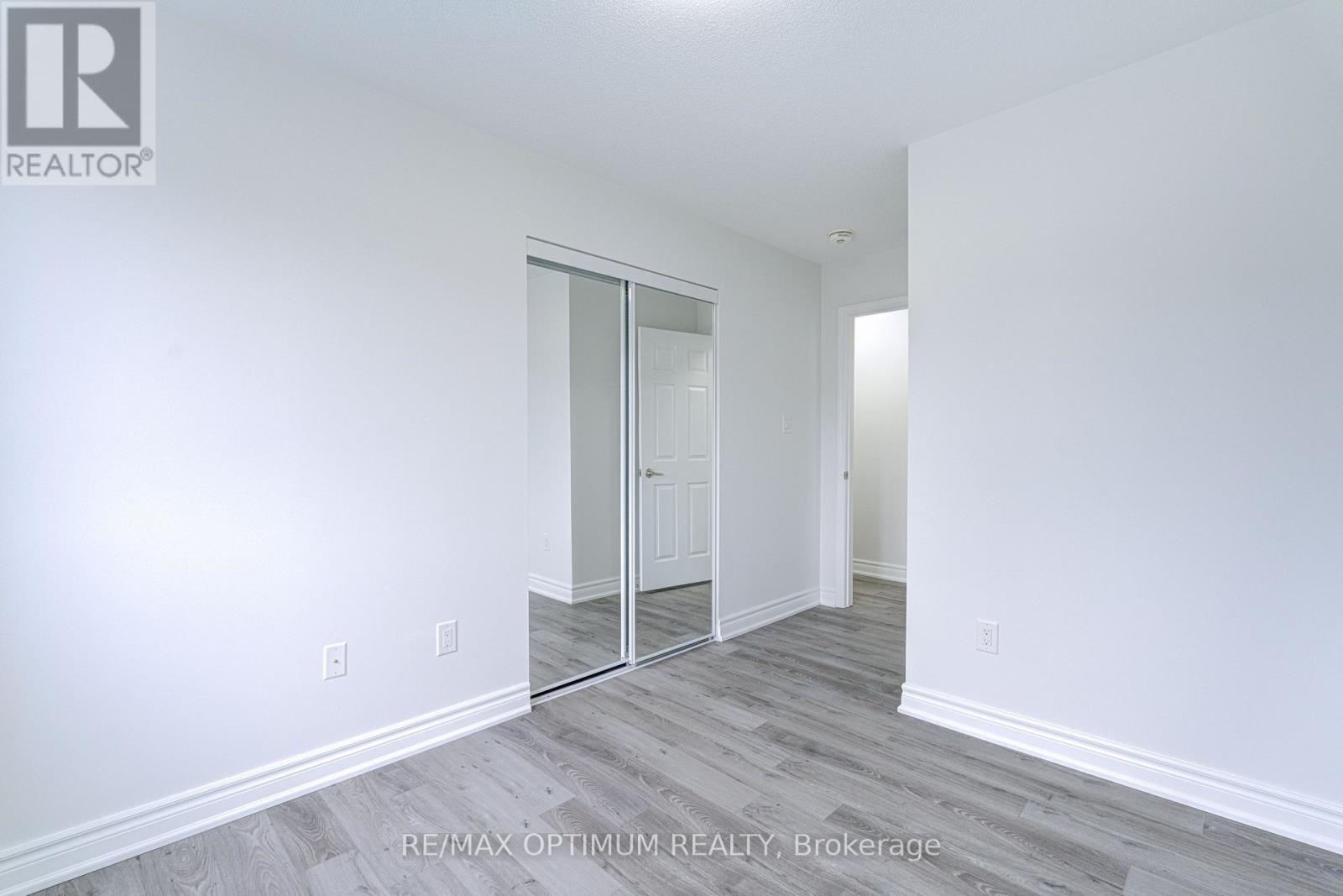 #303 250 SUNNY MEADOW BOULEVARD - 23