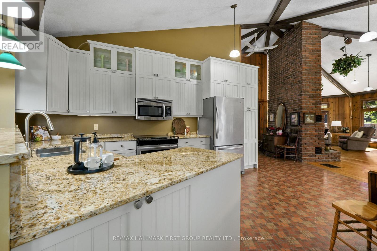 940 CARMAN ROAD - Image 16