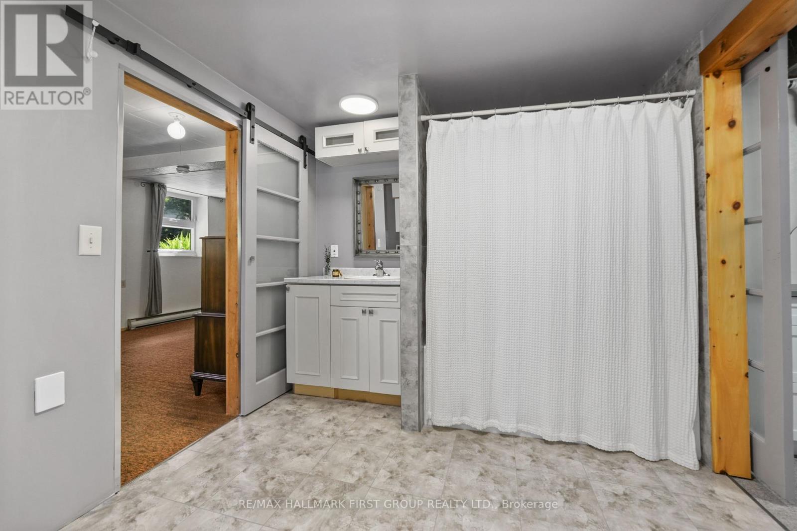 940 CARMAN ROAD - Image 30