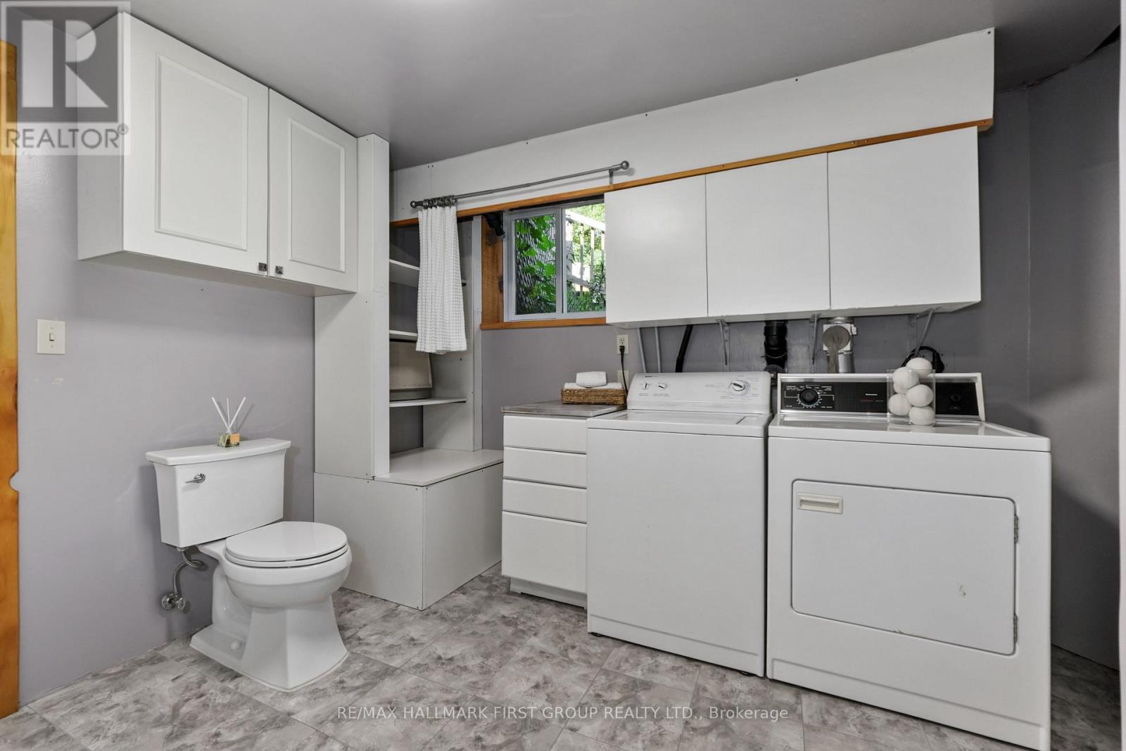 940 CARMAN ROAD - Image 31