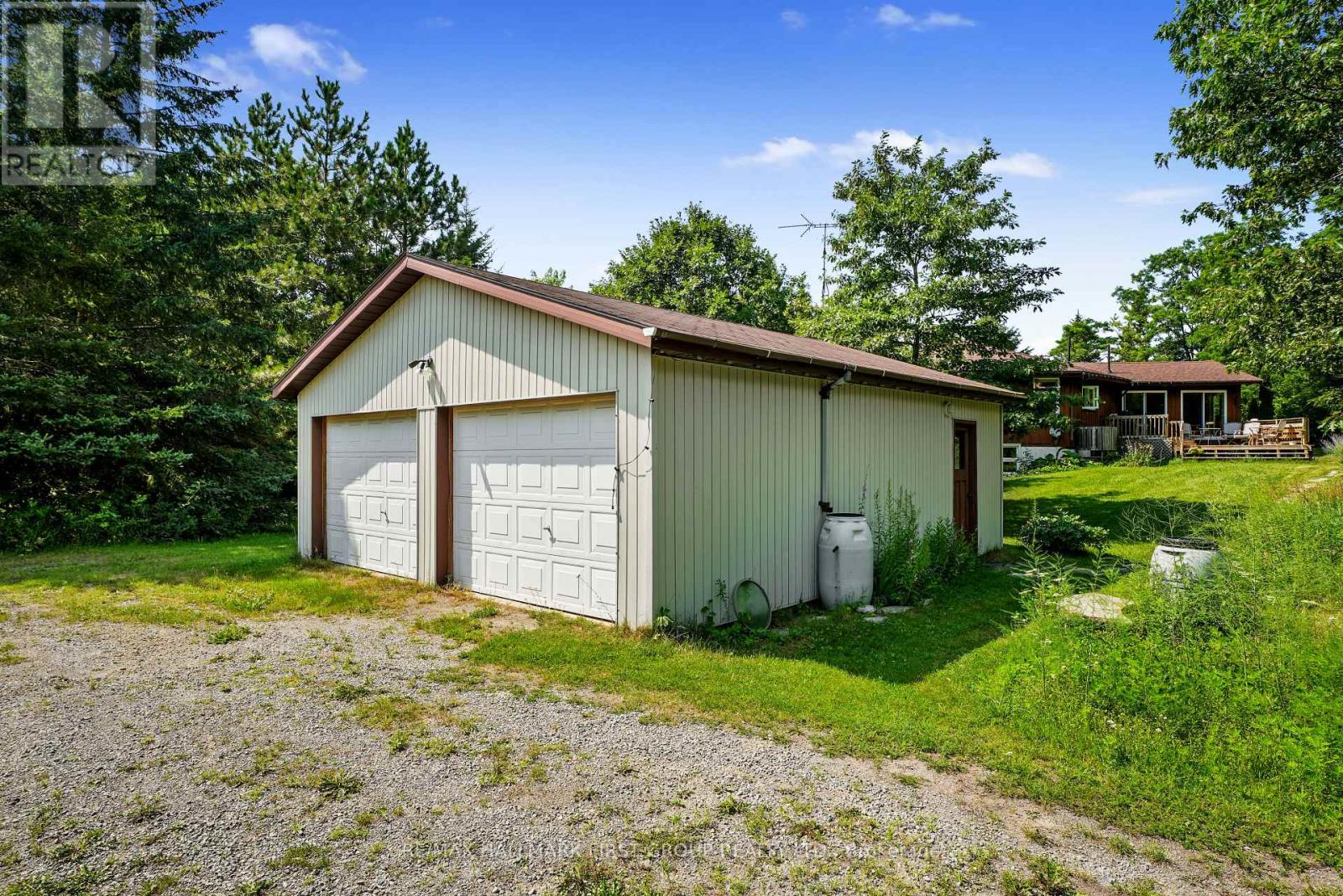 940 CARMAN ROAD - Image 43