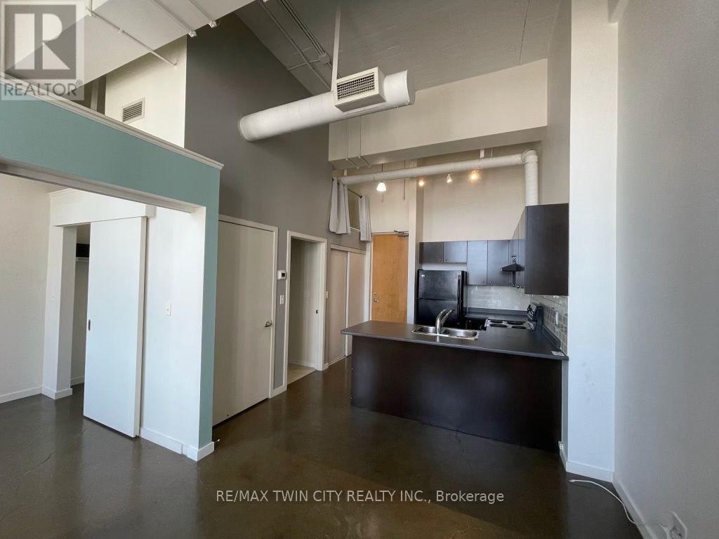 #405 404 KING STREET W - Image 7