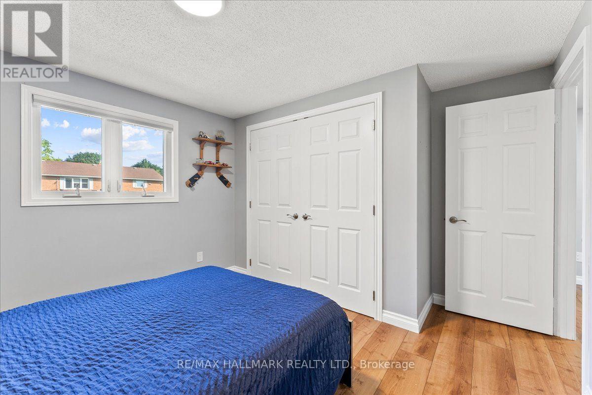 545 ST GEORGE STREET E - 24