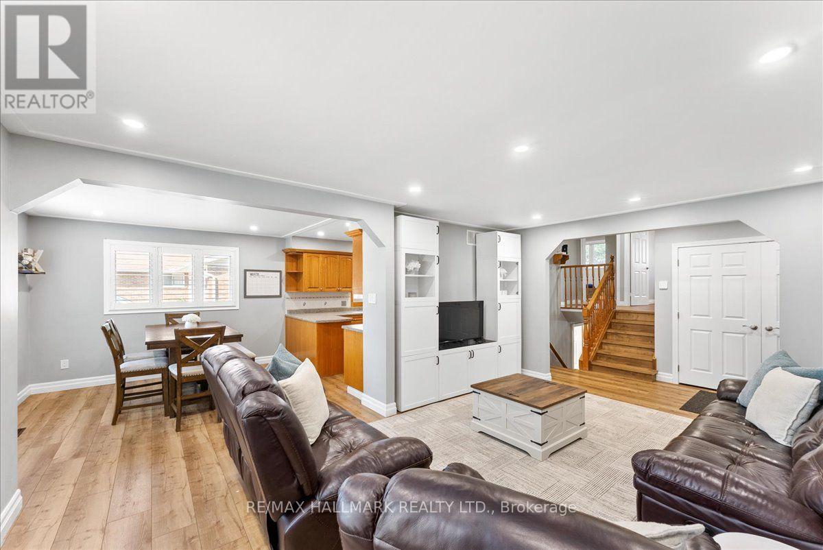 545 ST GEORGE STREET E - 7