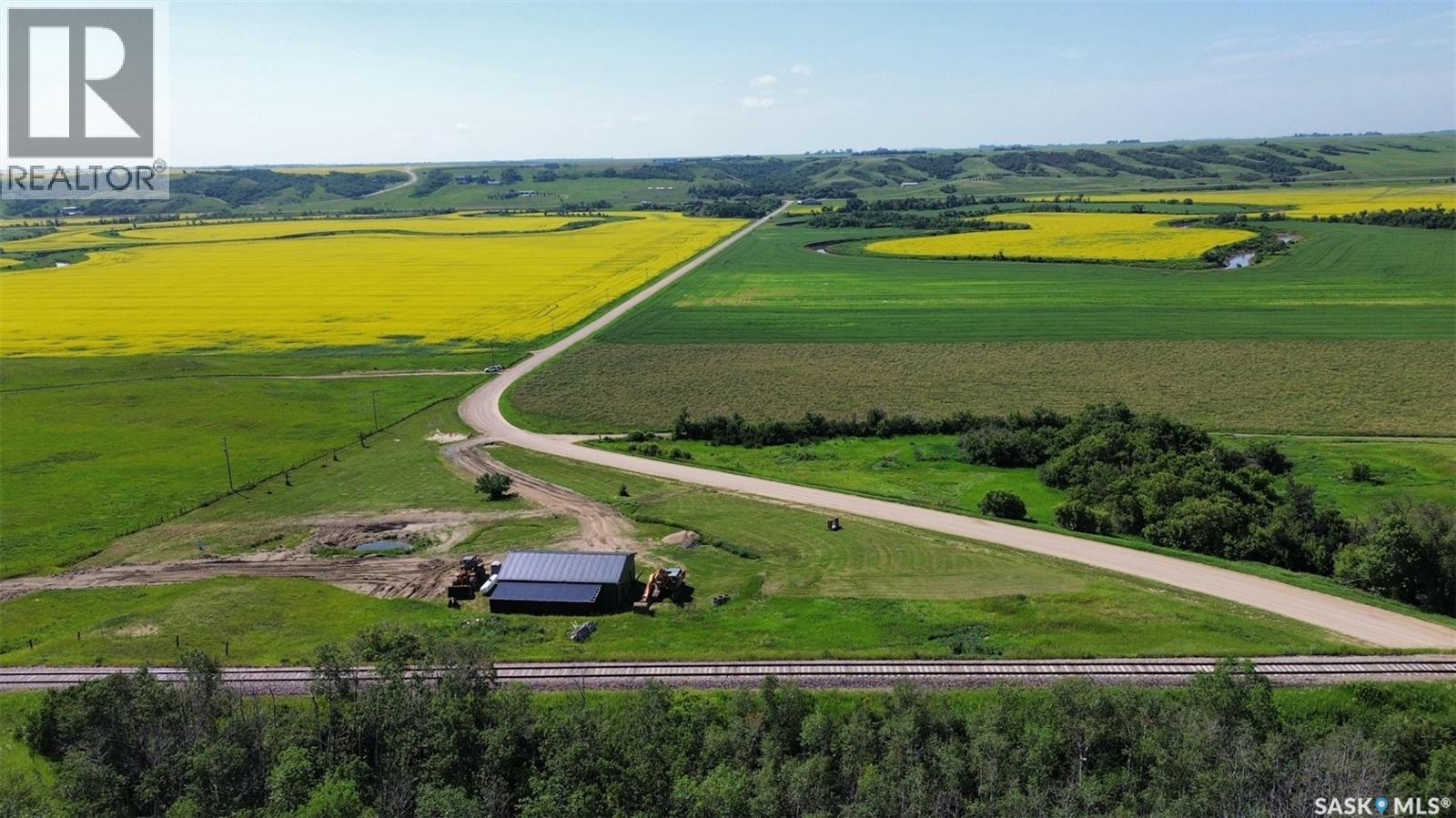 Lumsden Valley 2.5 Acres with Shop - 23