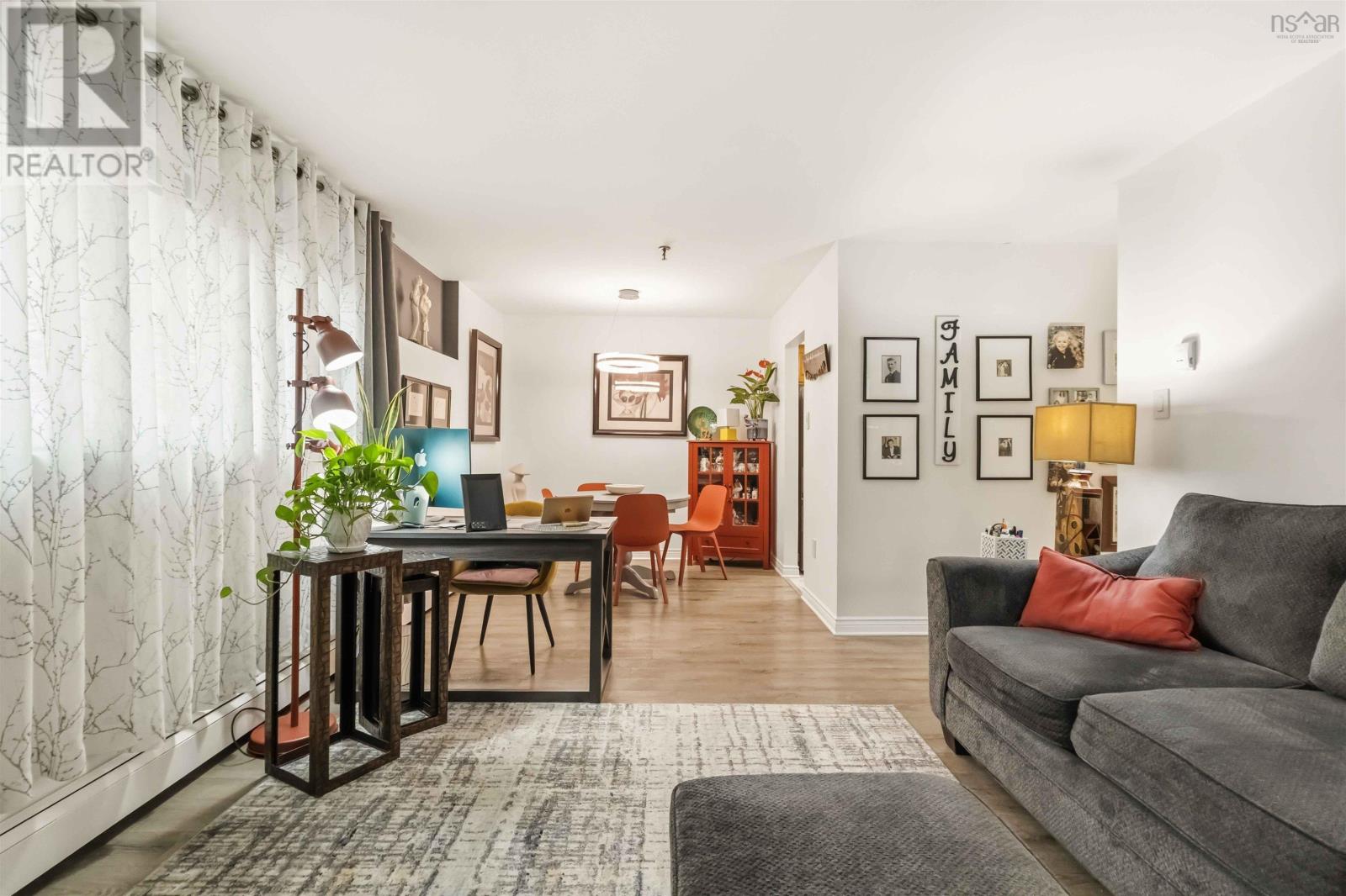 #4 41 Moirs Mill Road - 9