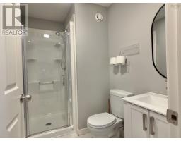 Bedroom - 1850 Highway 335, Lower West Pubnico, NS B0W2C0 Photo 9