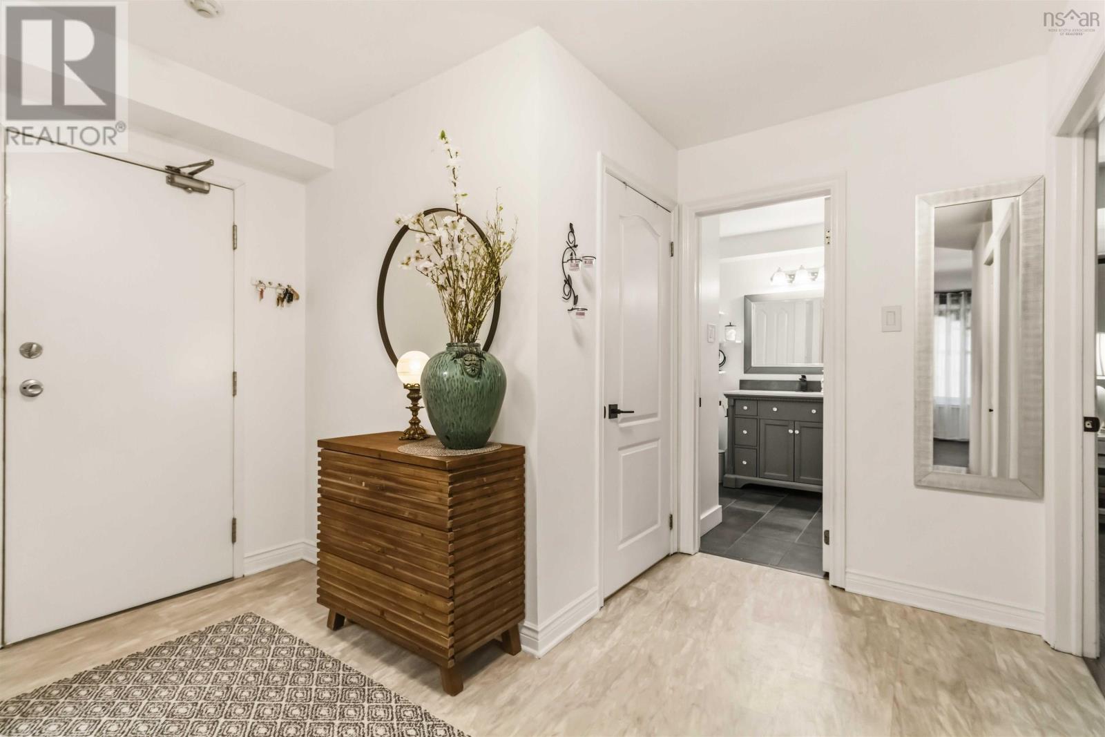 #4 41 Moirs Mill Road - 4